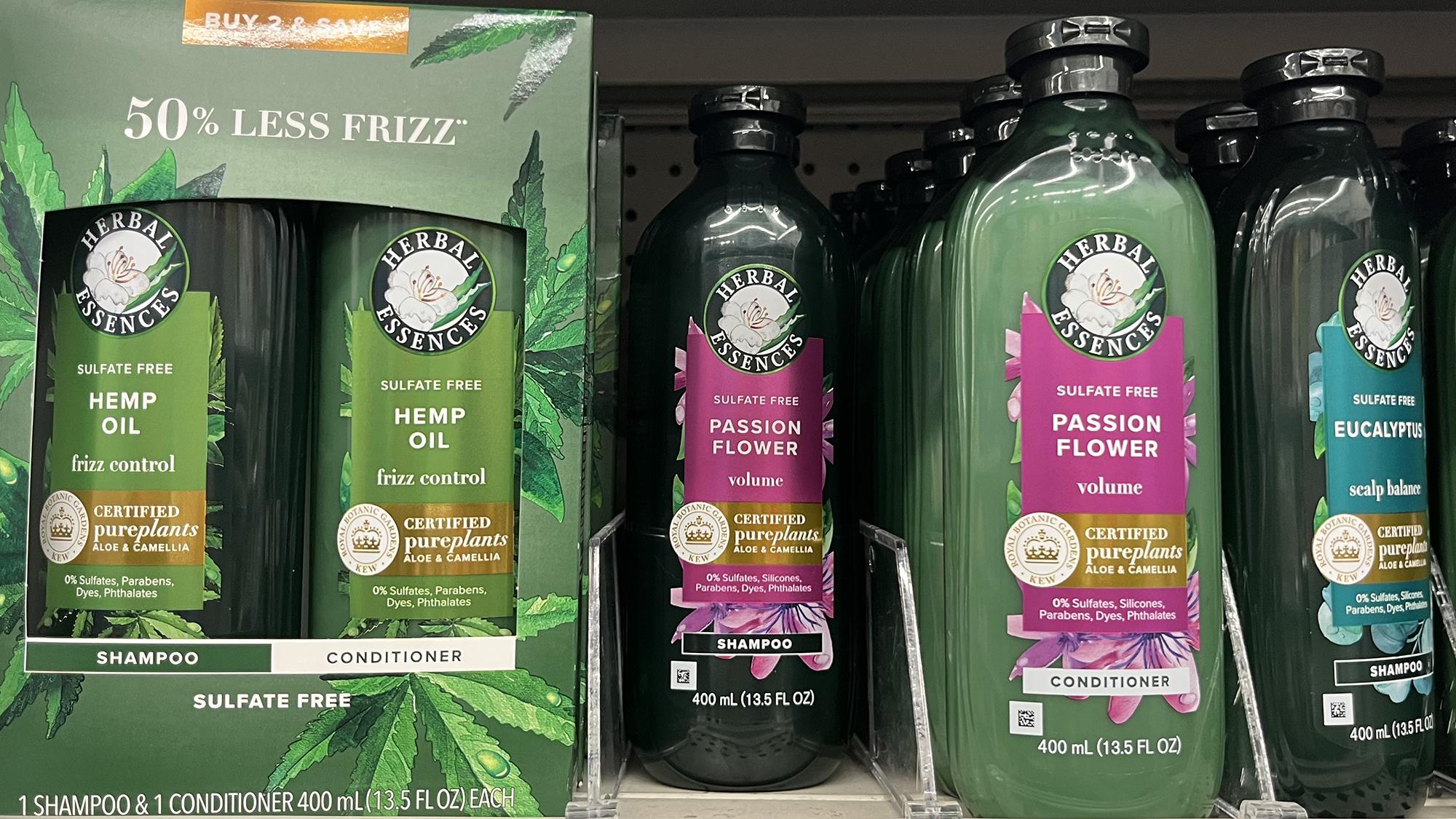 Why More Experts Are Finally Backing Hemp Seed Oil in Skincare